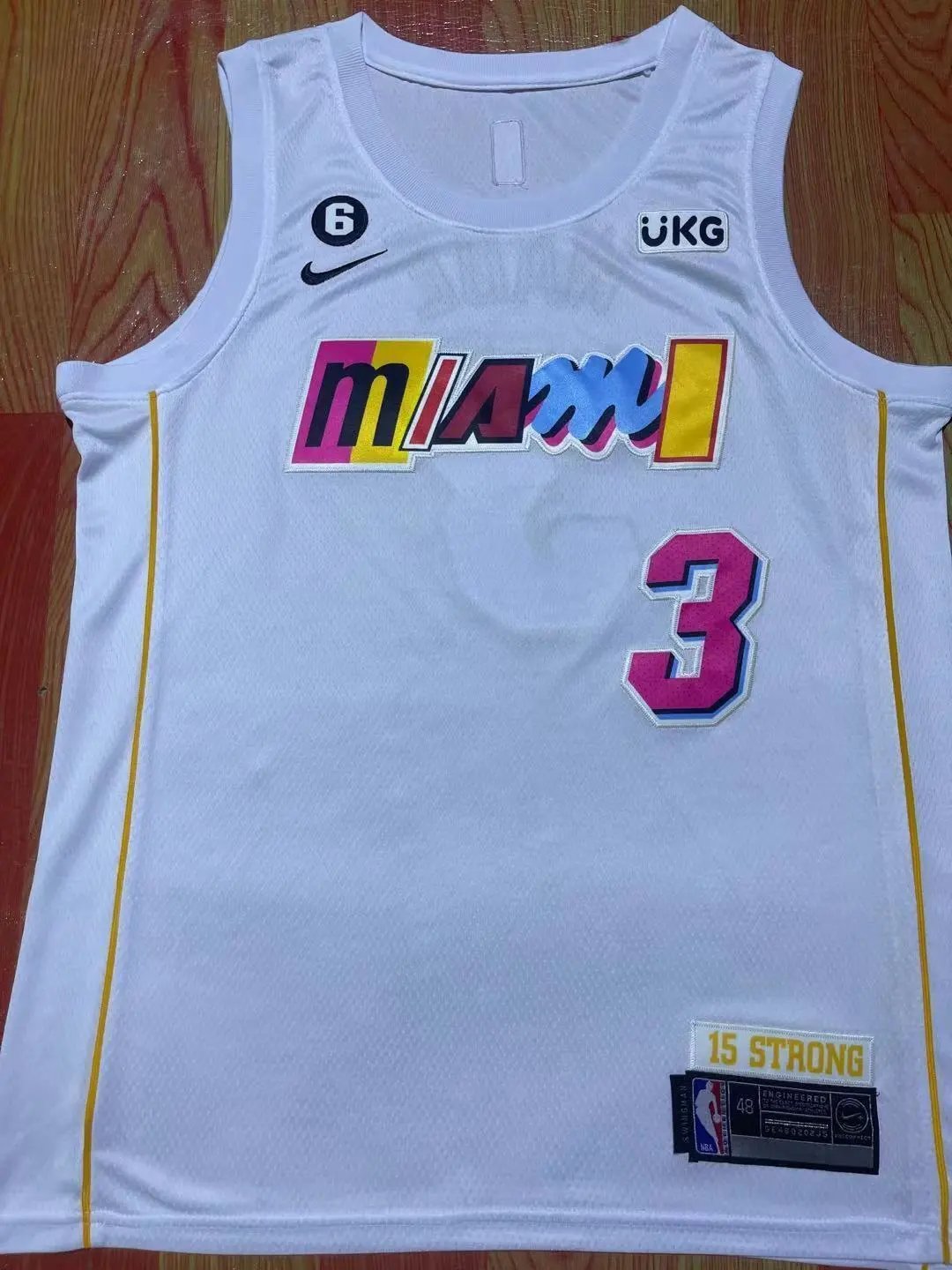Miami Heat 经典篮球球衣集合