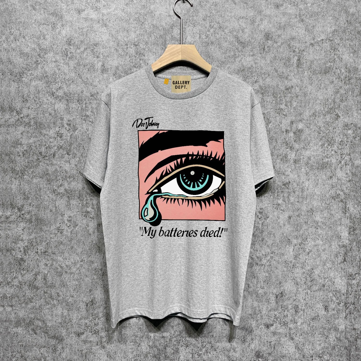 Gallery Dept My Batteries Died Cream Graphic Tee