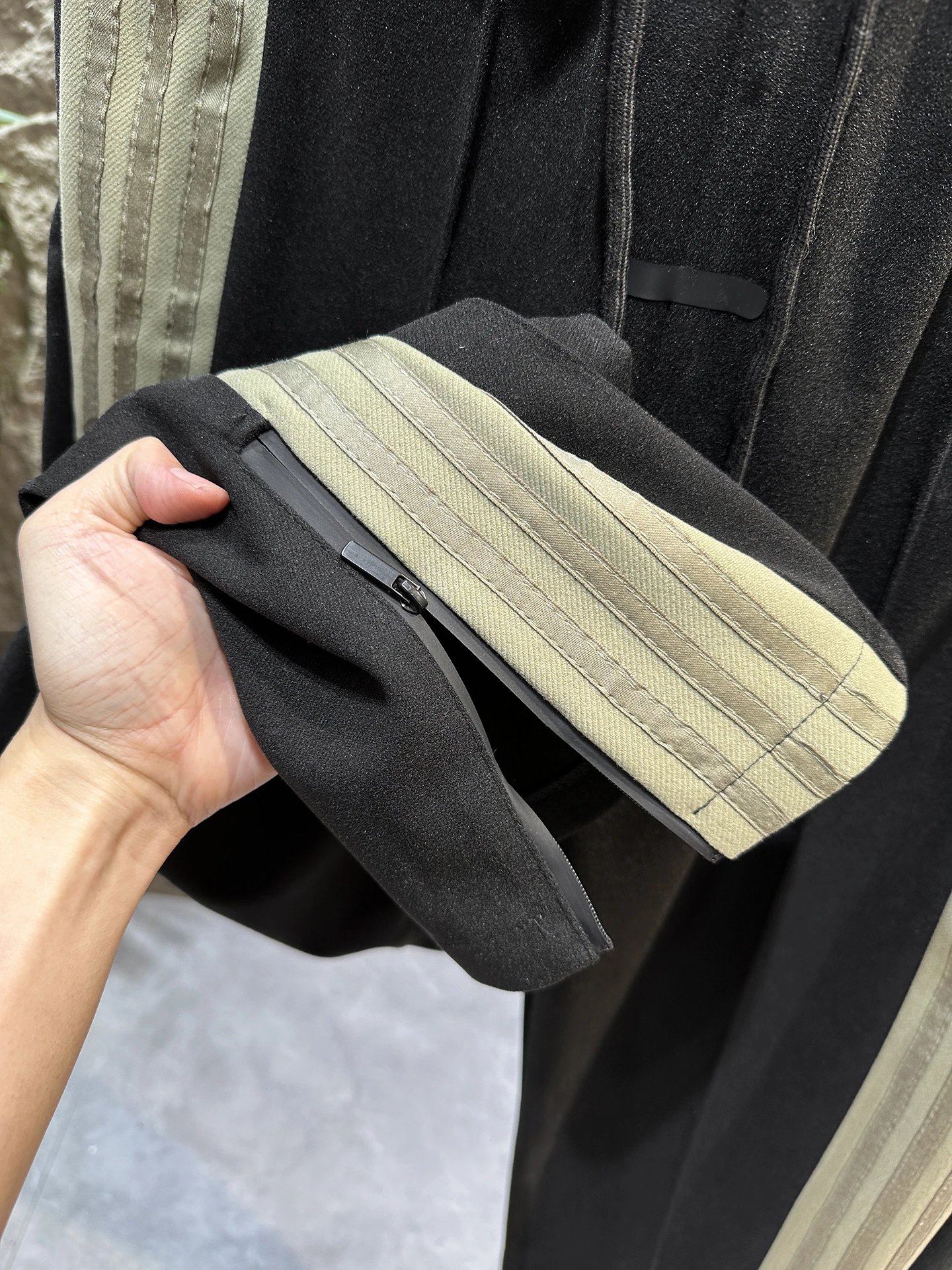 Design Side-Stripe Track Pants Black Olive Sweatpants - 2