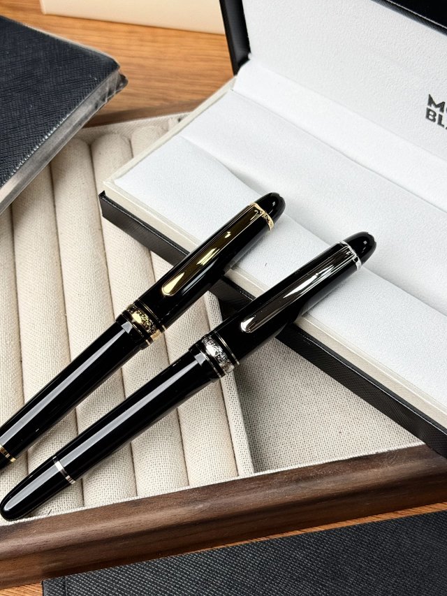 Montblanc Montblanc Meisterstück Black Resin Fountain Pen - Buy on Mulebuy Sheets