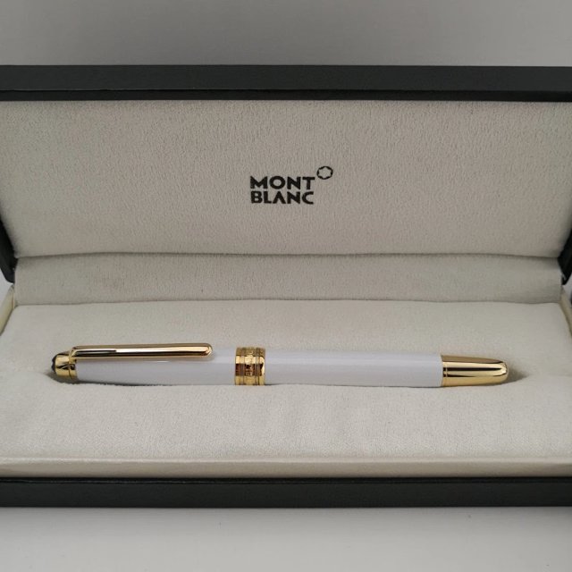 Montblanc Montblanc White Gold Classic Luxury Signature Pen - Buy on Mulebuy Sheets