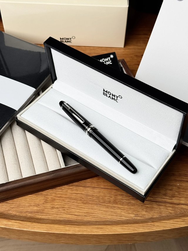 Montblanc Montblanc Classic Black Resin Pen Platinum Trim - Buy on Mulebuy Sheets
