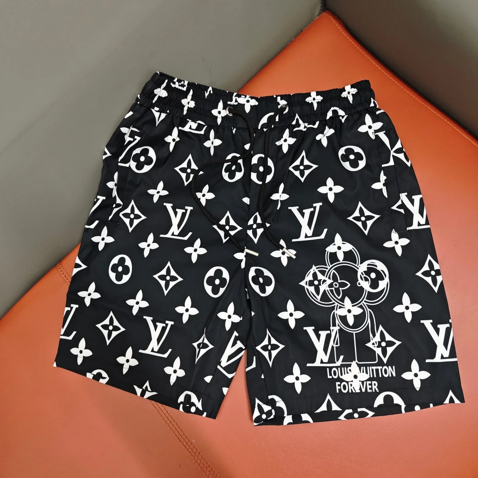 Louis Vuitton Black 