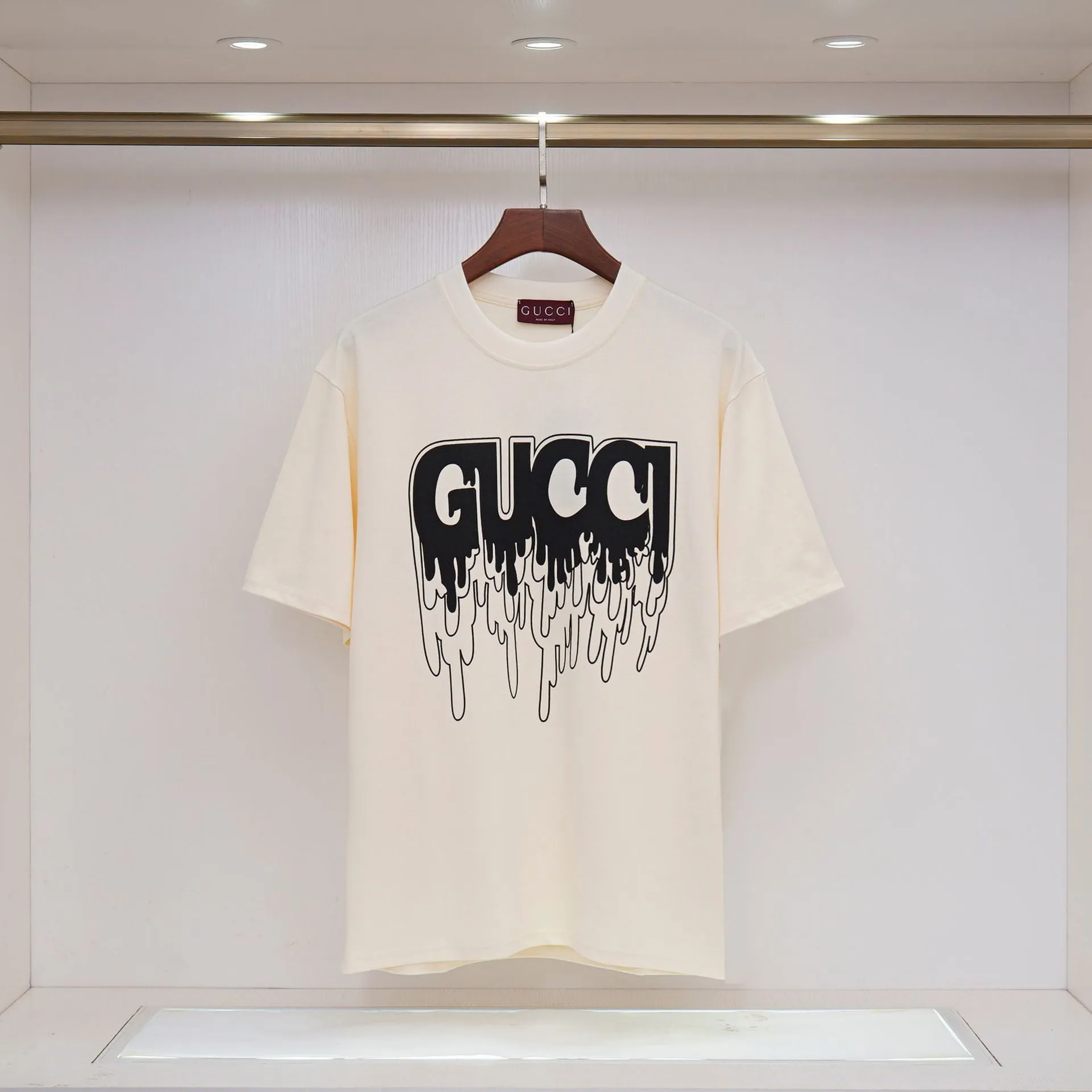 Gucci Beige T-Shirt