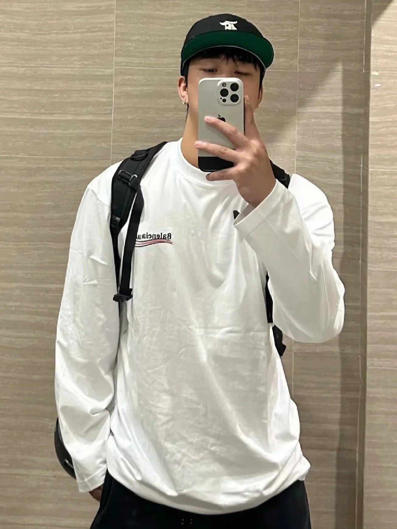 Balenciaga Logo White Oversized Long Sleeve T-Shirt