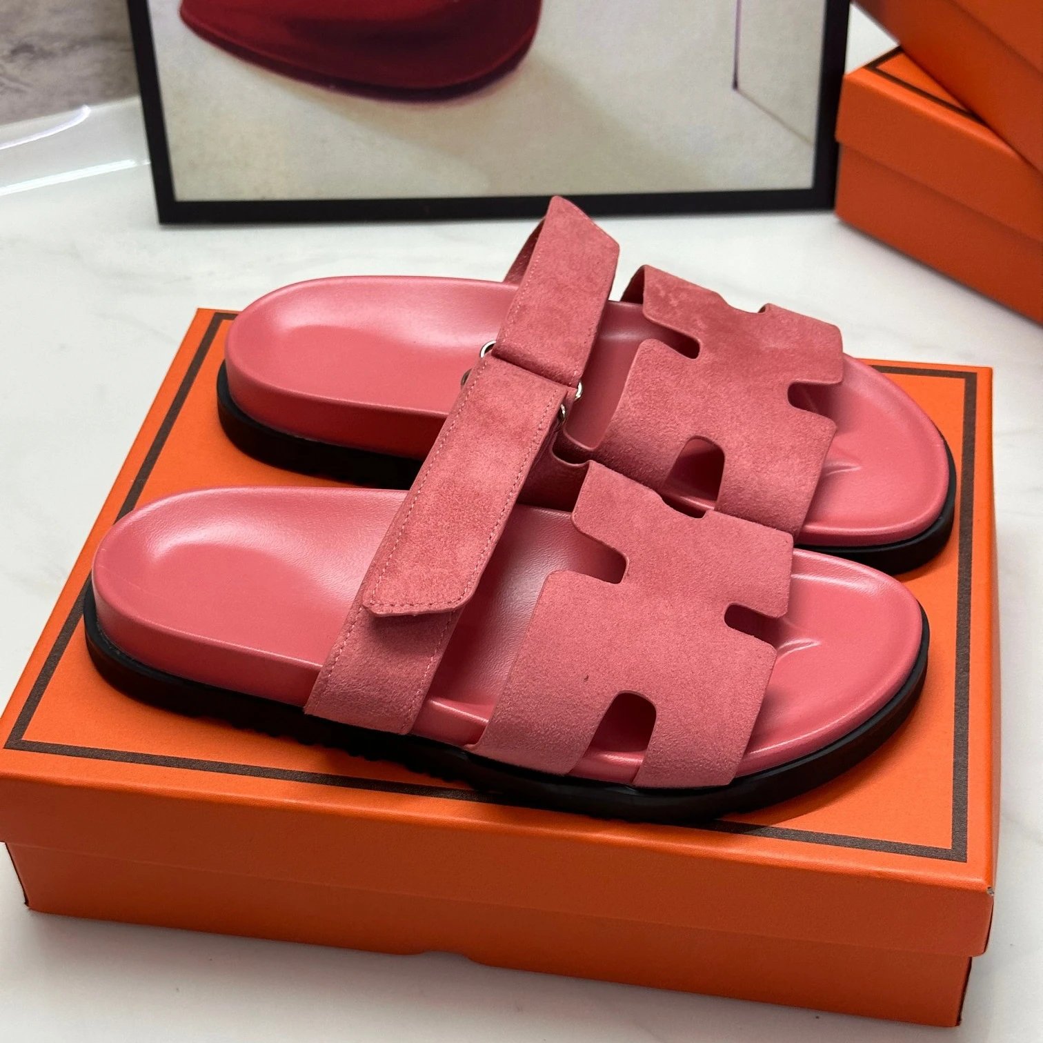 Hermès Pink Slides