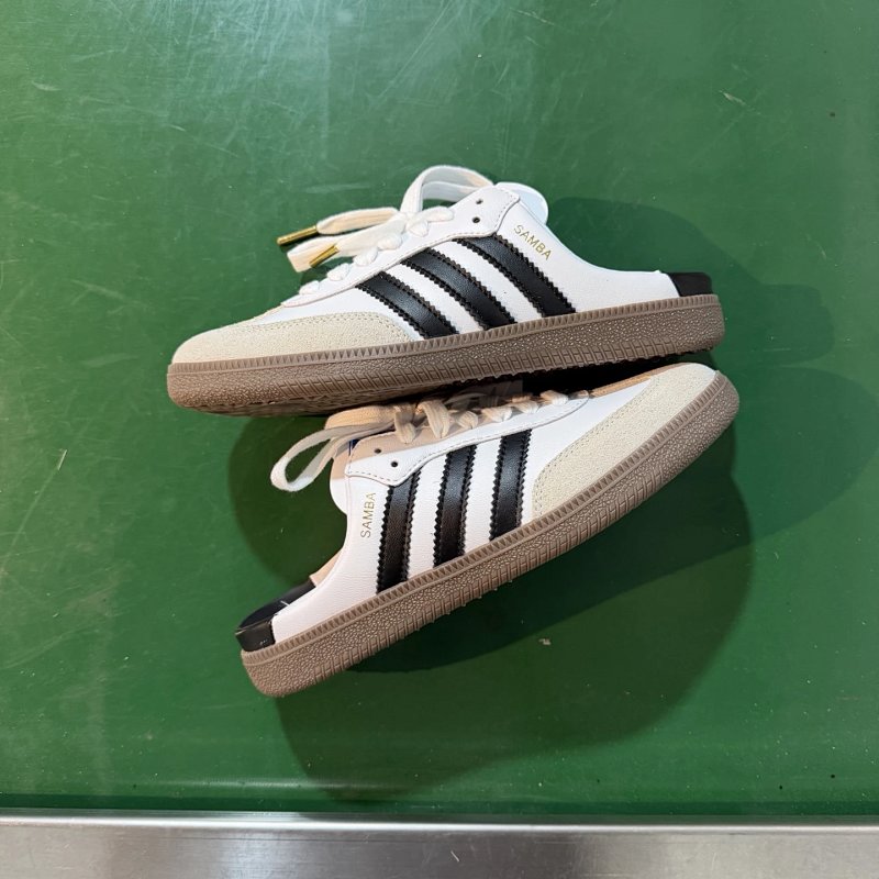 Adidas Add Samba