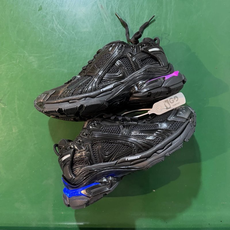 Balenciaga GO Bal Runner7.0 7.5 Led