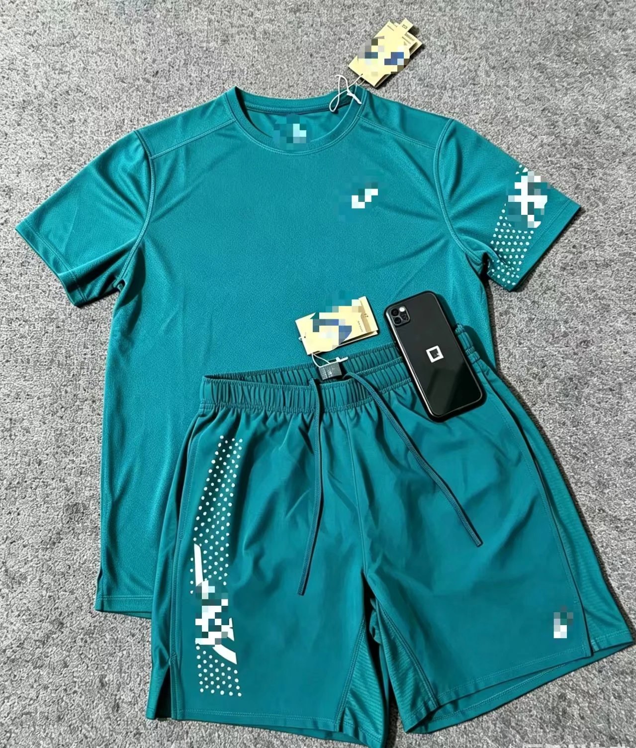Green Asian T-shirt set