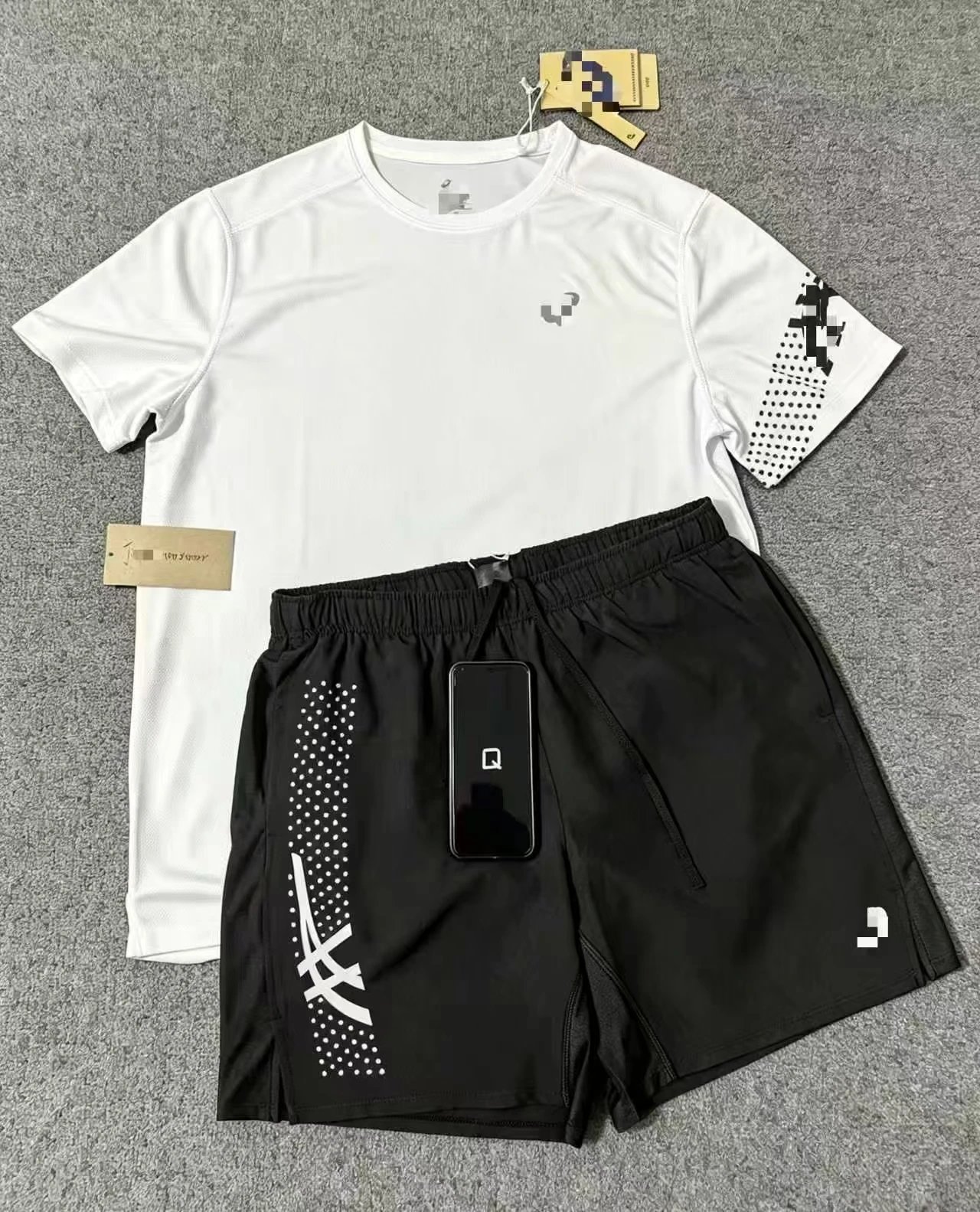 Black and White Asian T-shirt Set