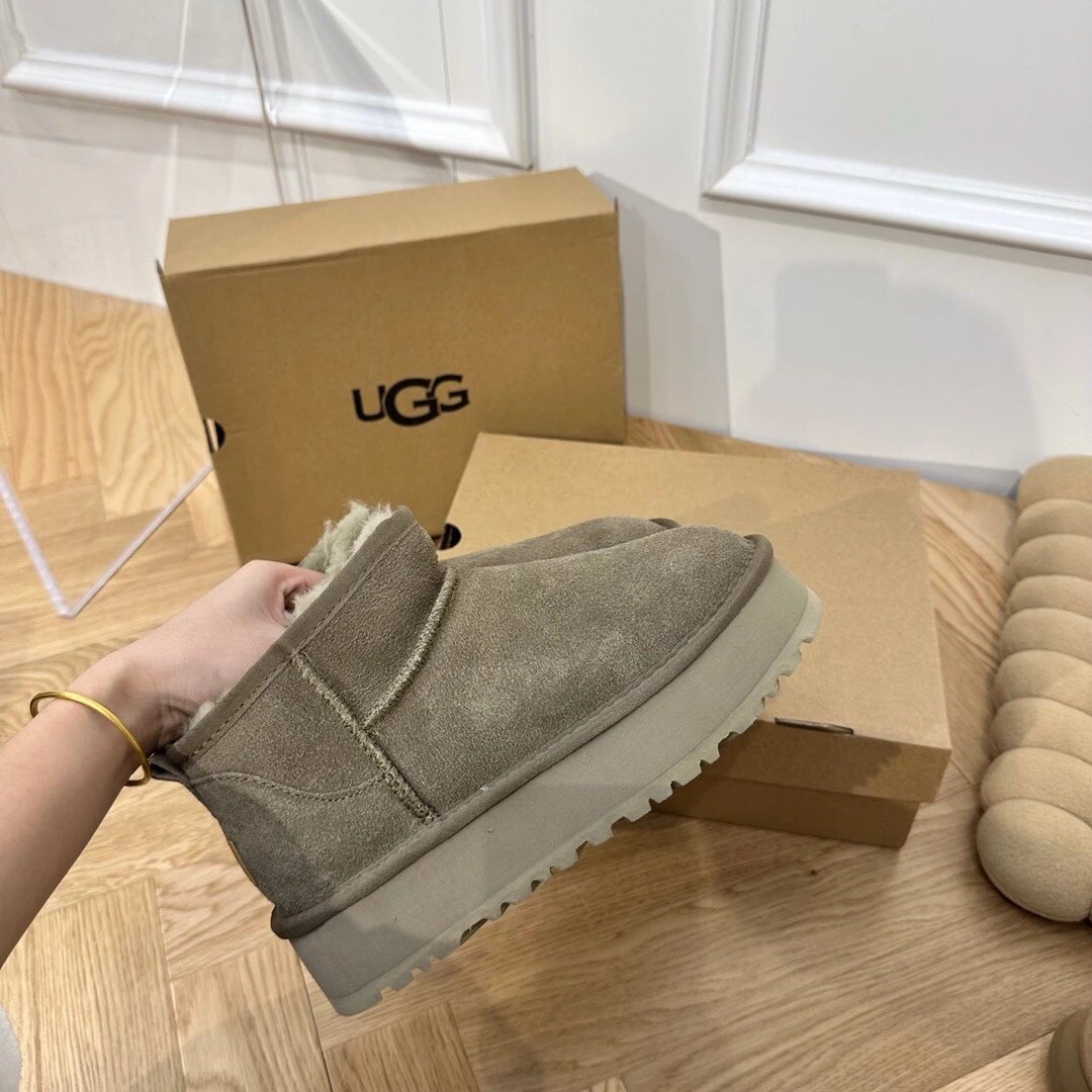 UGG Mini Platform Shearling Ankle Boots, Brown, FW-Season - Gallery Image 6 - Detailed View