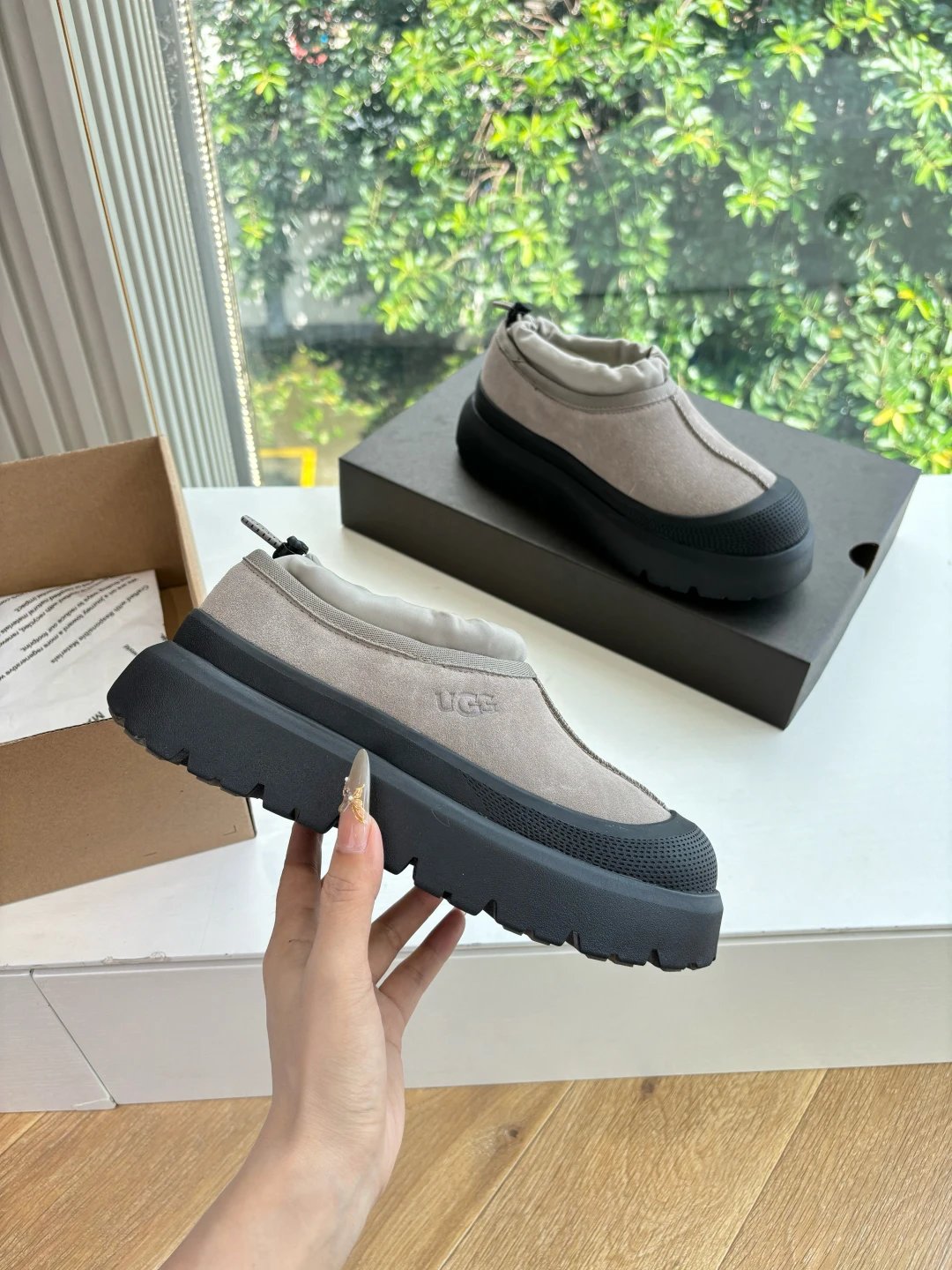 UGG Unisex Light Grey Suede Wool Platform Shoes, FW​ - UGG - Cnfans - $74.19