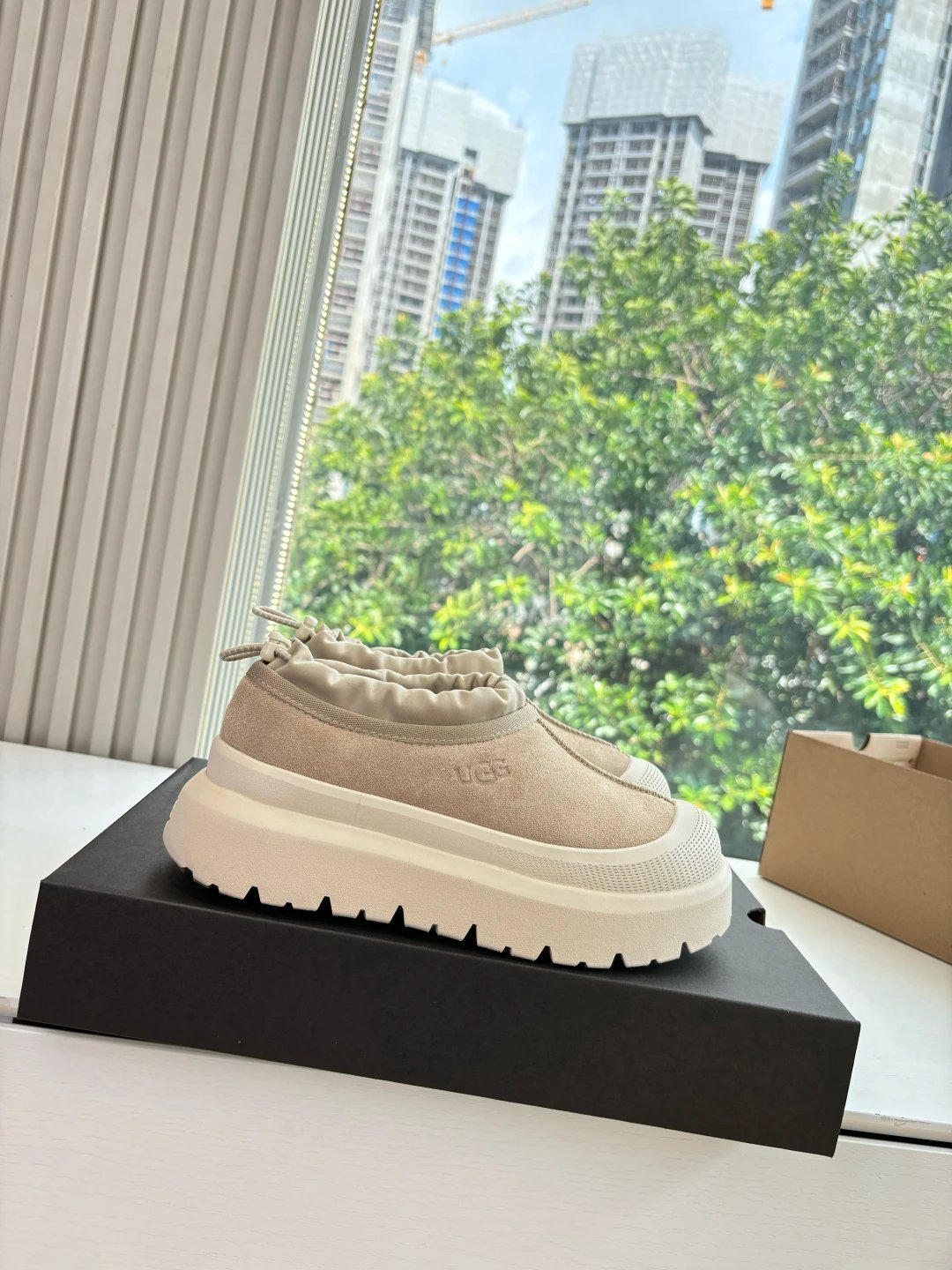 UGG G026 Unisex Suede Platform Gray Shoes, Wool Lined, FW - UGG - Cnfans - $74.19