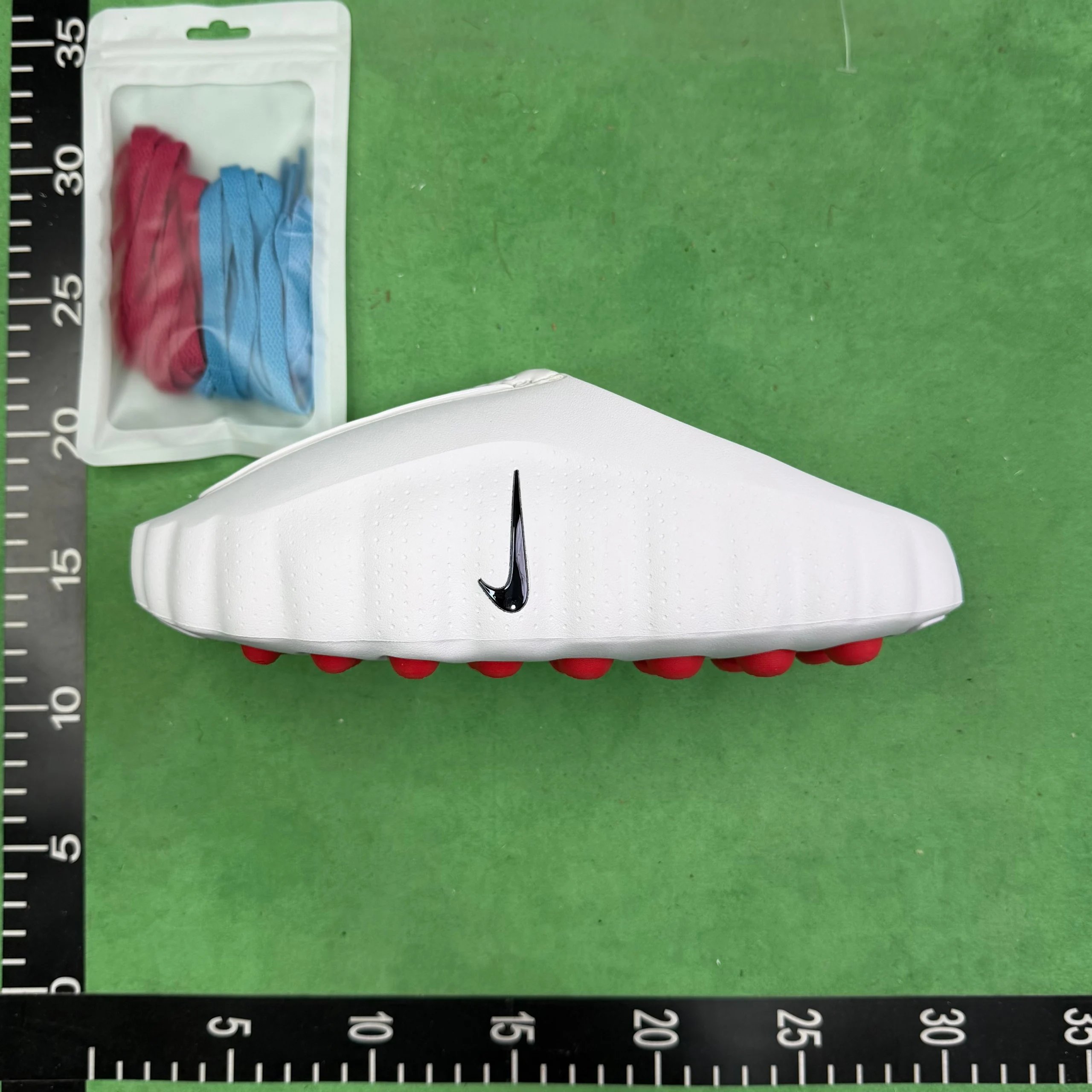 10. HQ4307-101 suggests taking a size 2 larger
