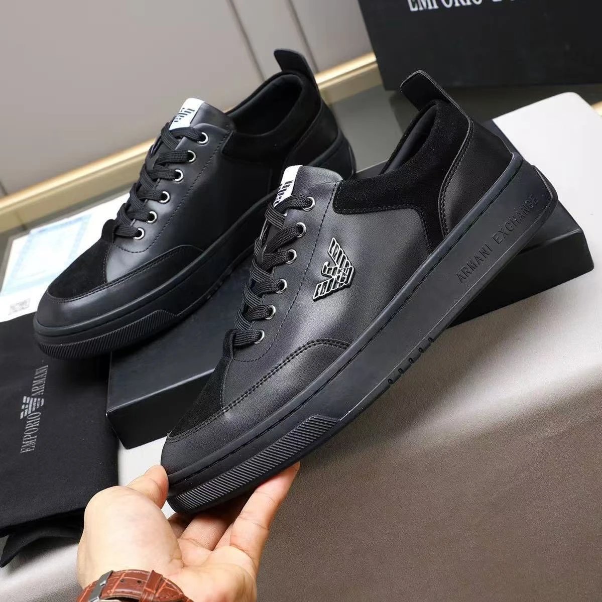 Armani Exchange Blac