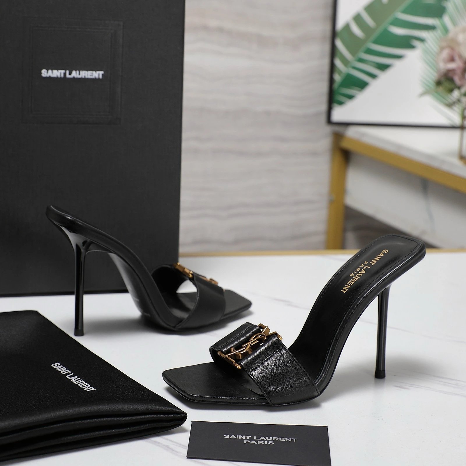 Saint Laurent Black 