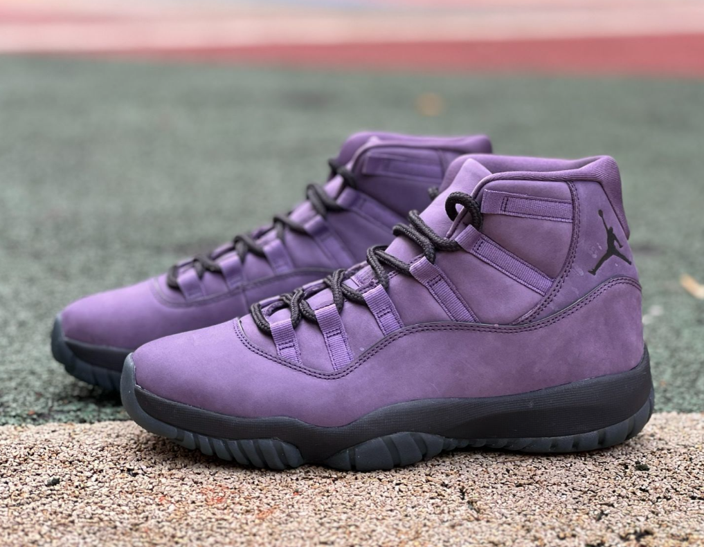 Air Jordan 11 Purple