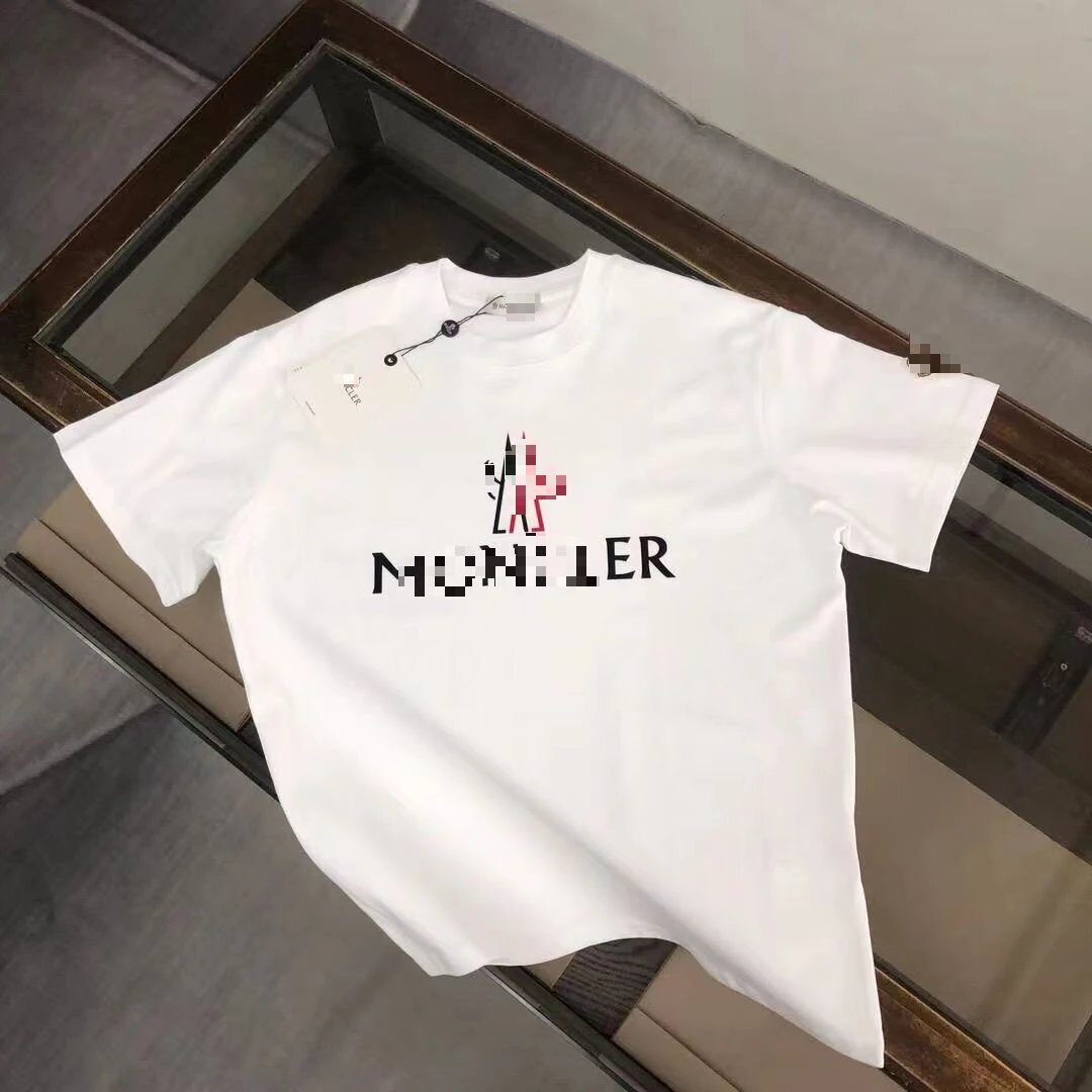 Moncler 33