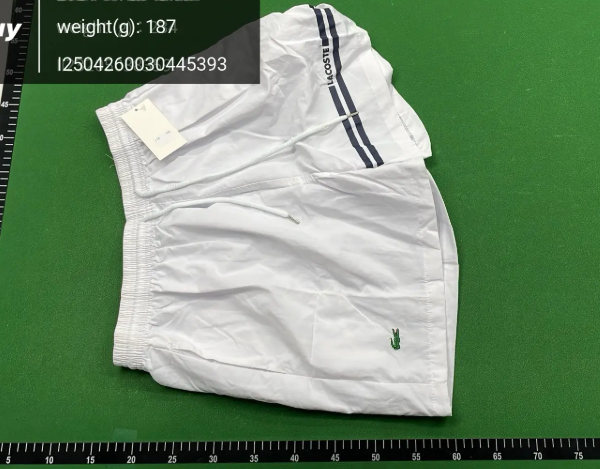 Lacoste 24