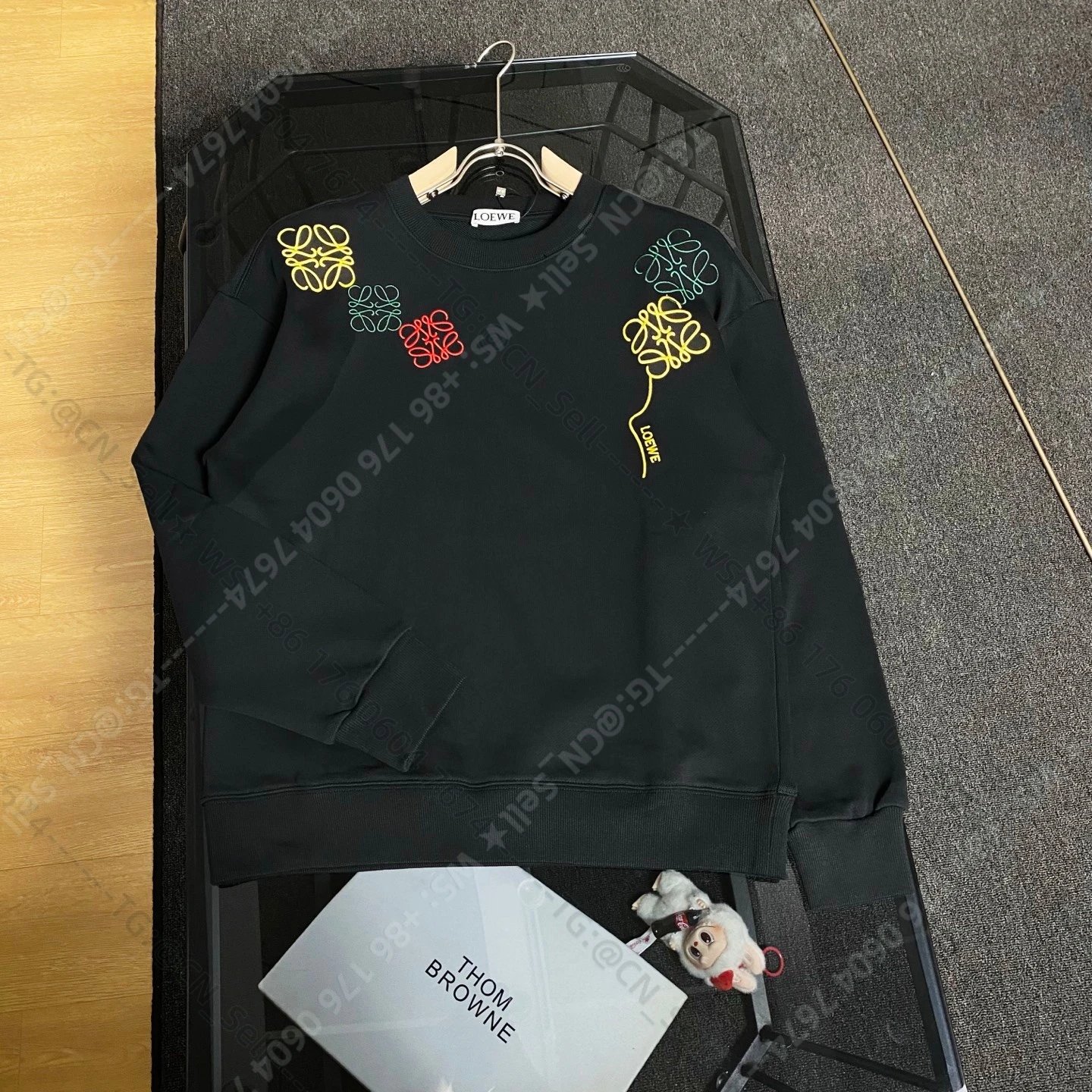 Burberry Mixed crewneck sweatshirt designs — LW-3