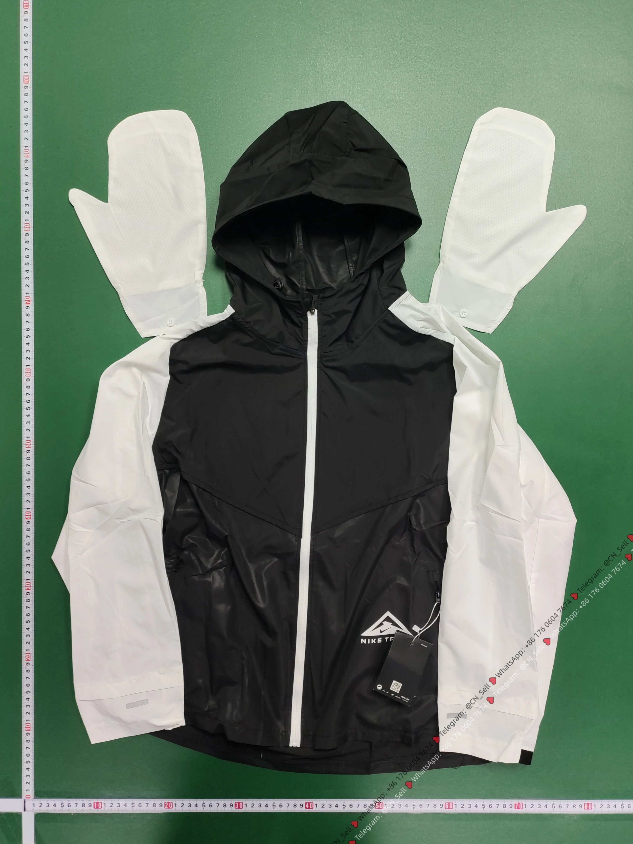 Trail coat