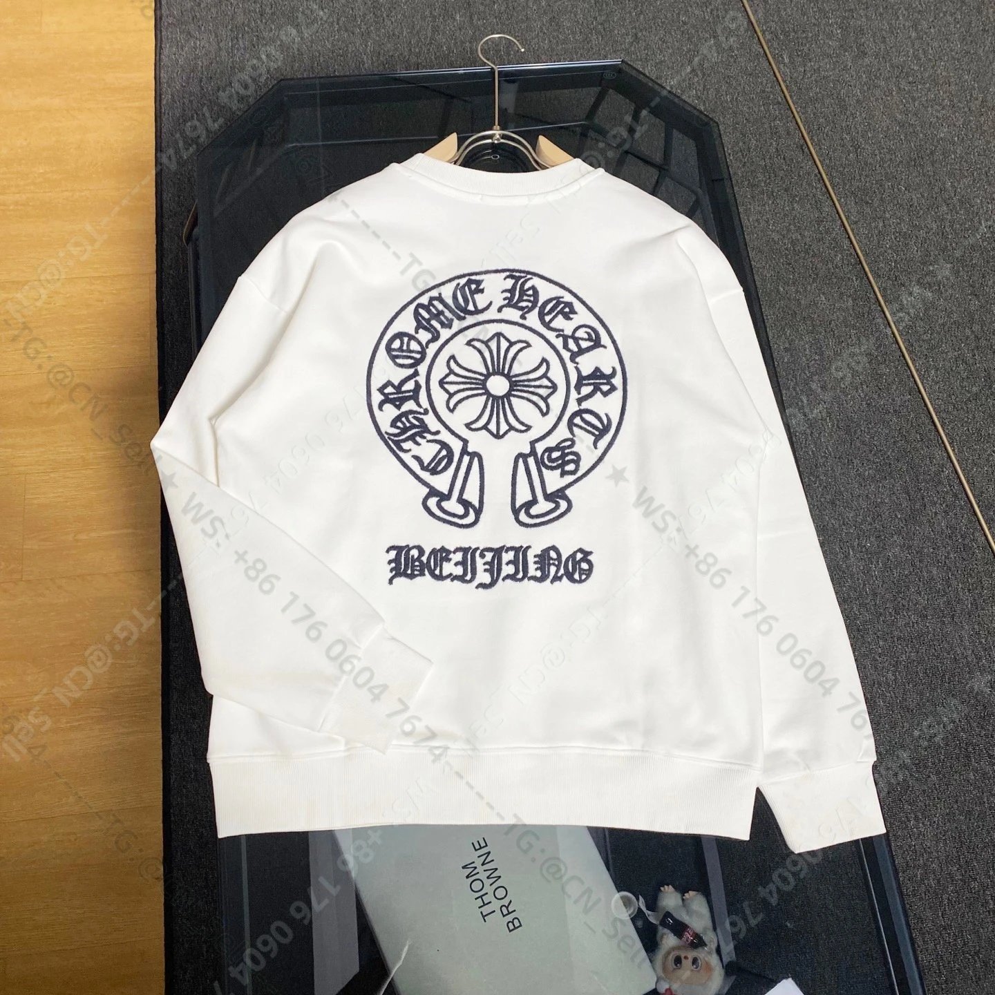 Burberry Mixed crewneck sweatshirt designs — CH-2
