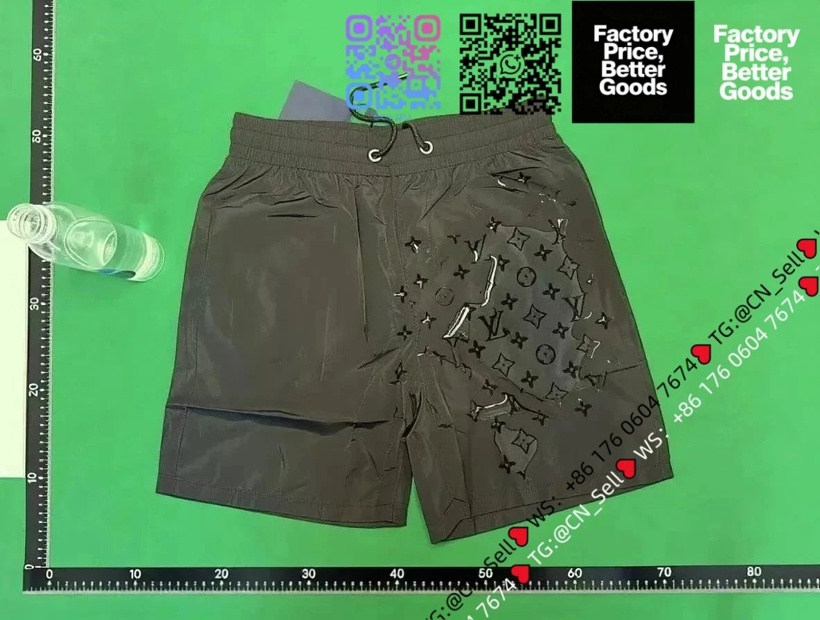 LV Black HOT!【Logo Revealed When Wet】