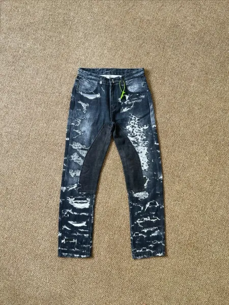 Off-White Distressed Paint-Splatter Denim Jeans - 1