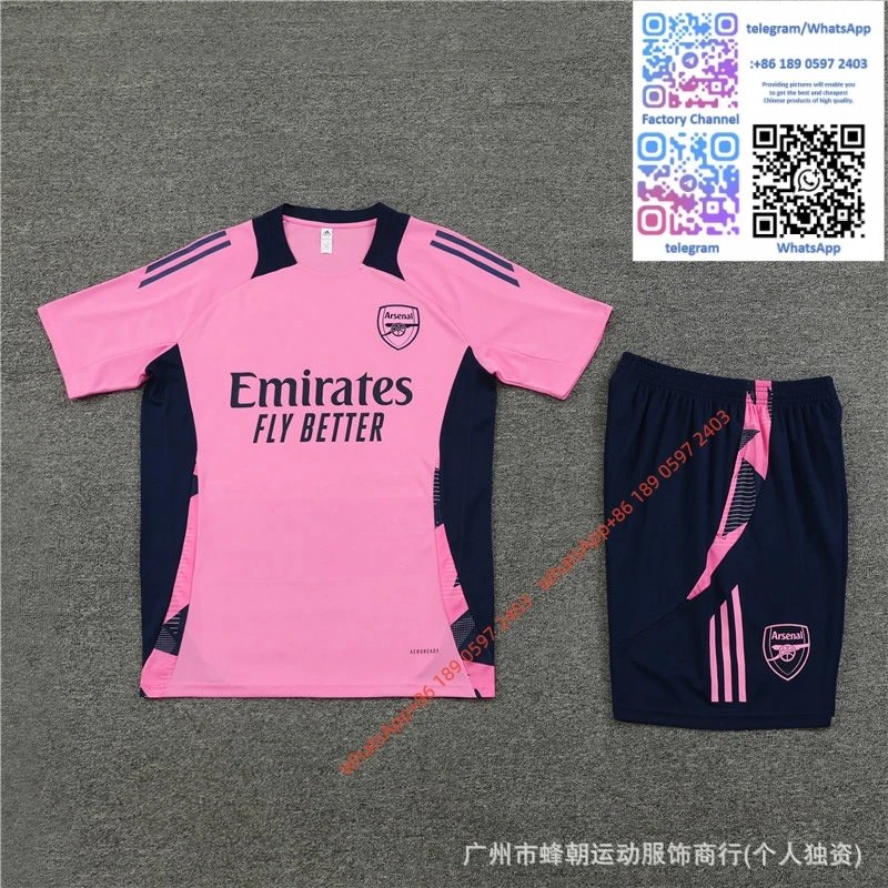 2425 short sleeved Arsenal pink