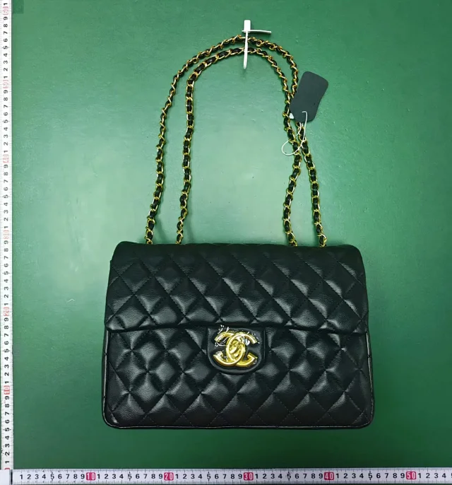 Chanel Shoulder Bags Quilted Flap Chain Bag product detail image 1