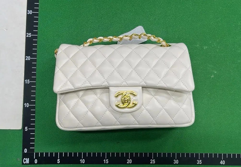 Chanel Shoulder Bags Quilted Flap Chain Bag image 2