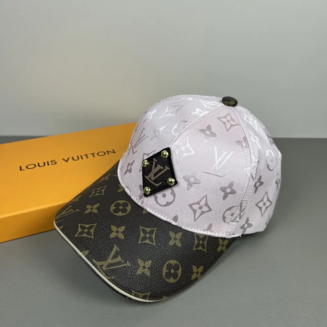 Louis Vuitton Hats Monogram Baseball Cap product detail image 5
