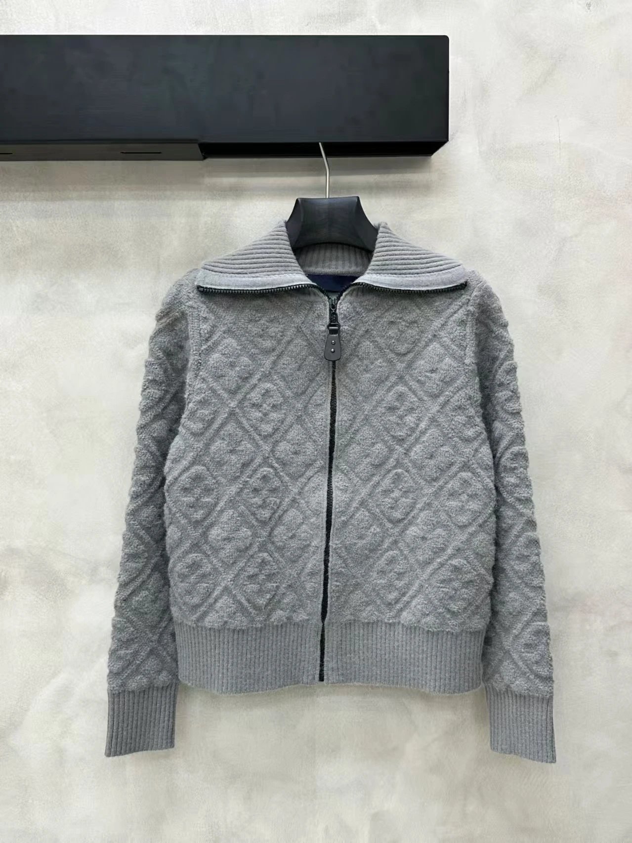 Dior Hoodies & Sweatshirts Reversible knit zip-up hoodie with all-over logo pattern image 13