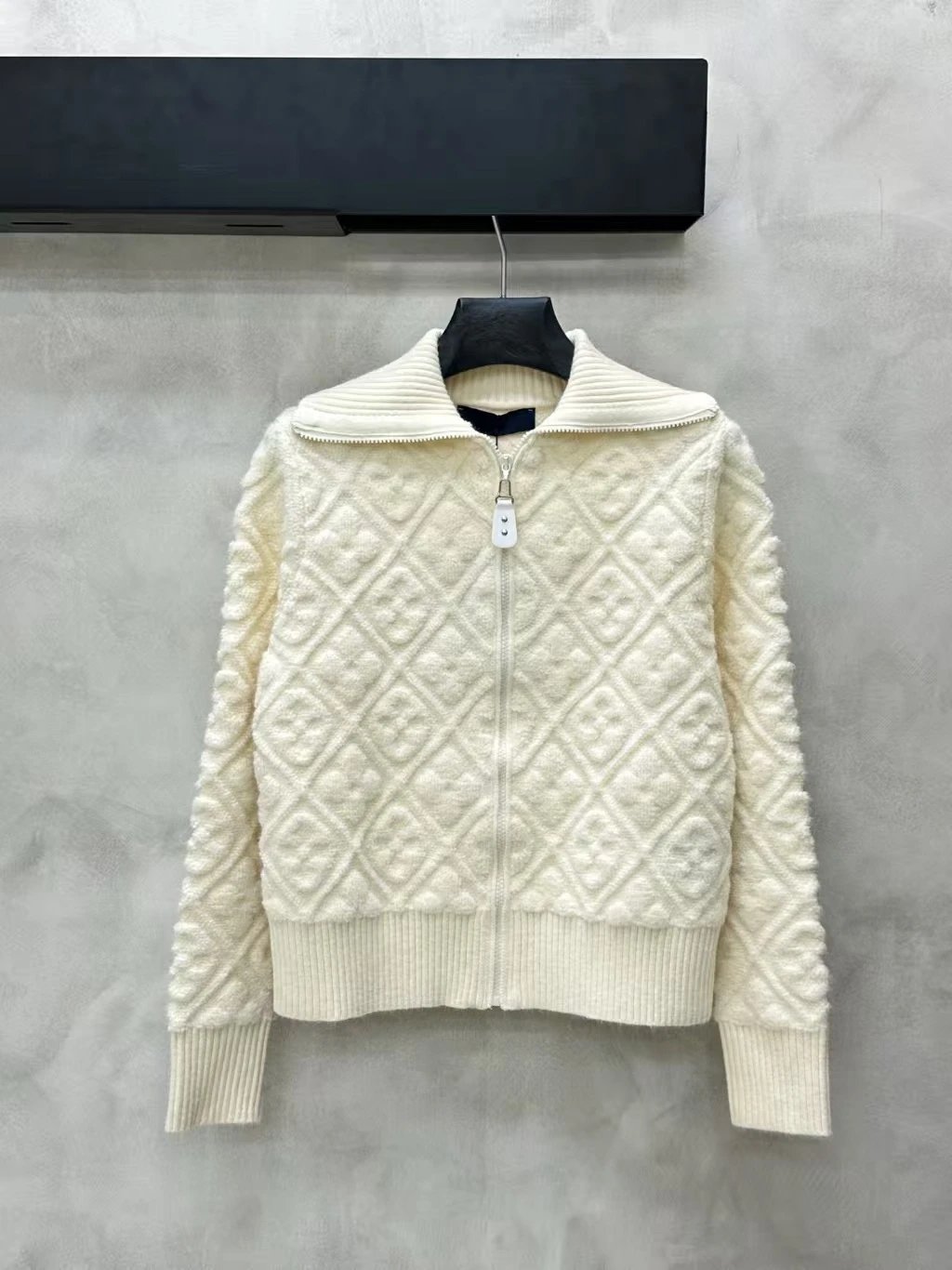 Dior Hoodies & Sweatshirts Reversible knit zip-up hoodie with all-over logo pattern image 12