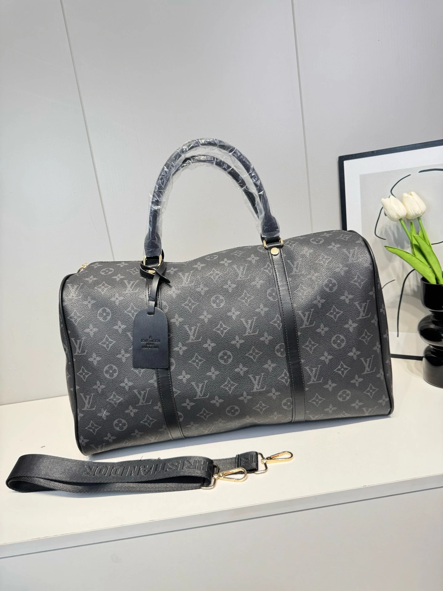 Louis Vuitton Travel Bags Monogram Duffel Bag — 26