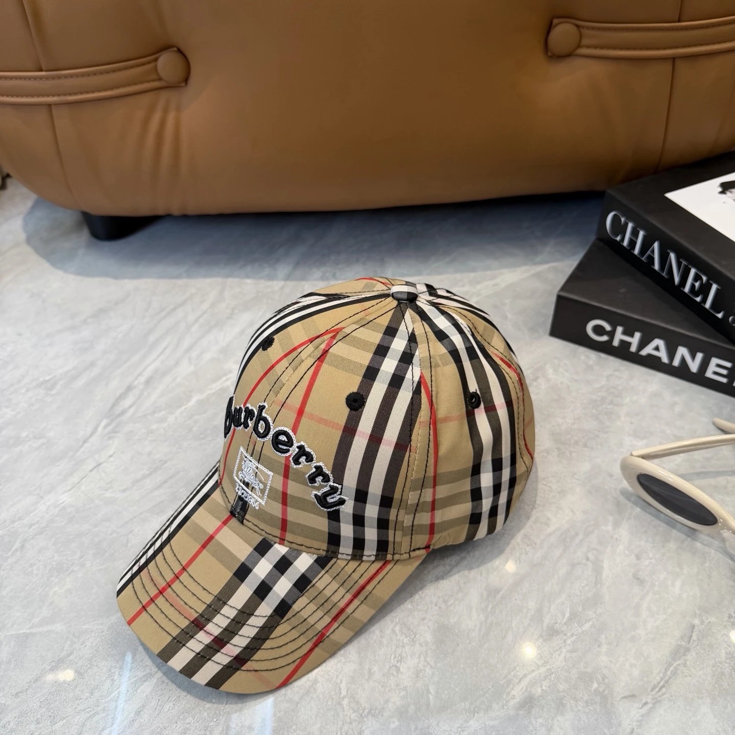 Burberry Hats Baseball caps and bucket image 3
