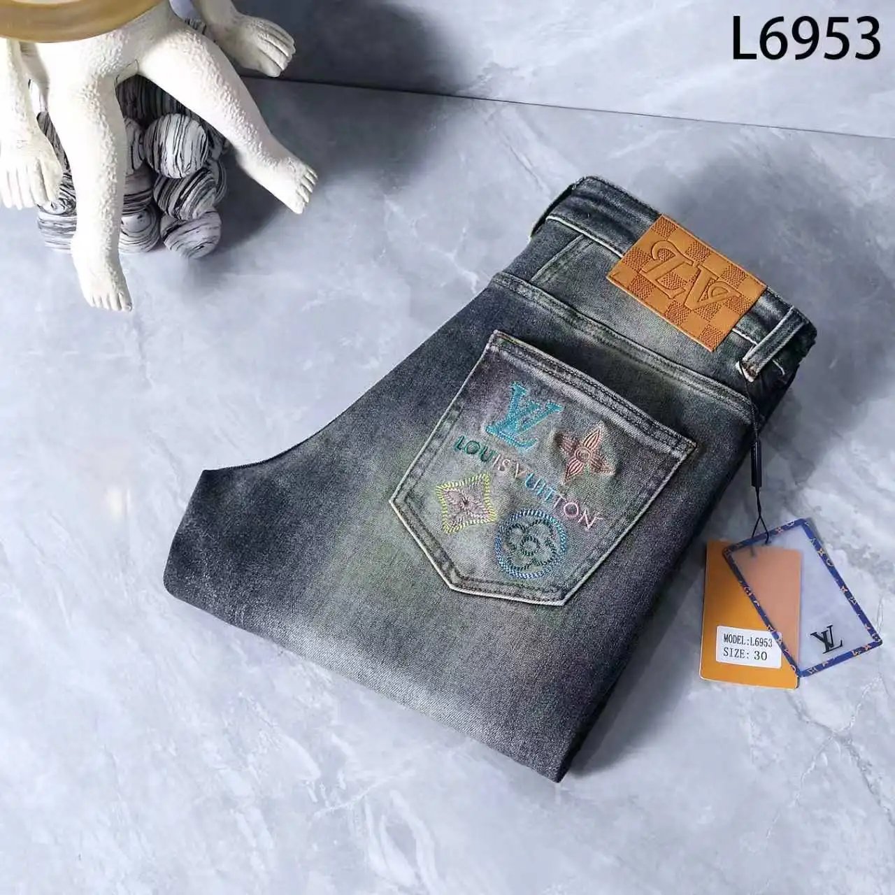 Unbranded Jeans LP868-8 straight-leg denim — L-4