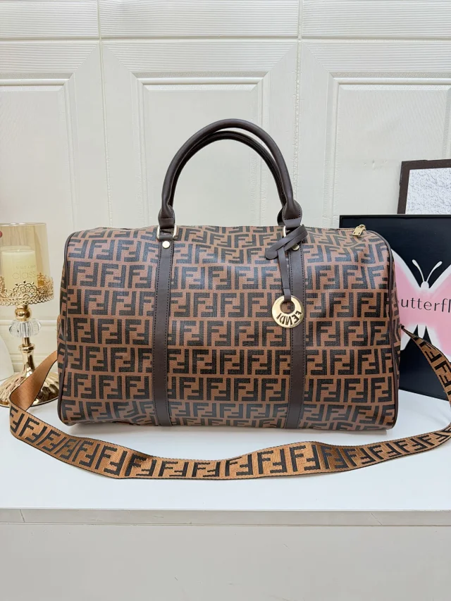 Louis Vuitton Travel Bags Monogram Duffel Bag product detail image 11