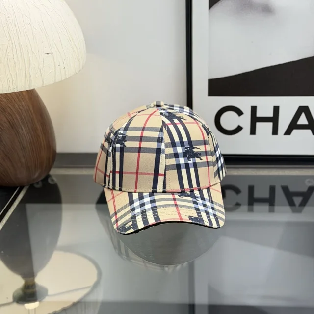 Burberry Hats Baseball caps and bucket product detail image 13
