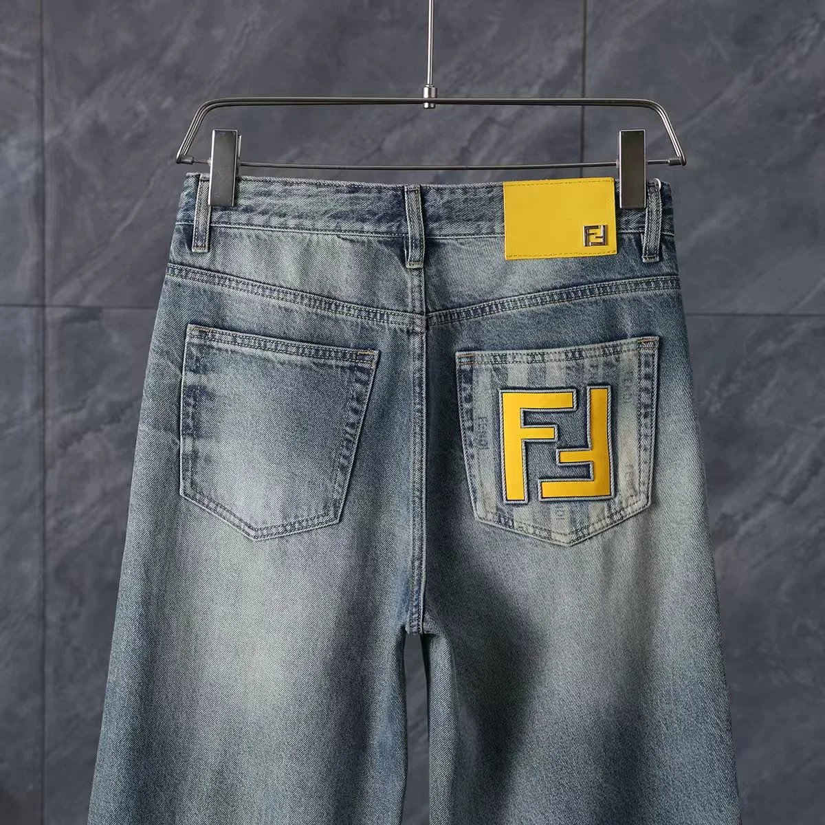Moncler Multiple jeans models image 6