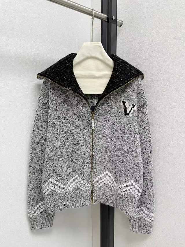 Dior Hoodies & Sweatshirts Reversible knit zip-up hoodie with all-over logo pattern product detail image 39