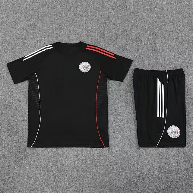 Nike Football Jerseys Jersey and Shorts Set product detail image 26