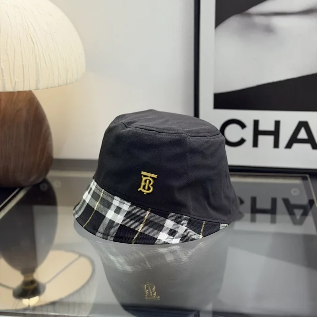 Burberry Hats Baseball caps and bucket product detail image 35