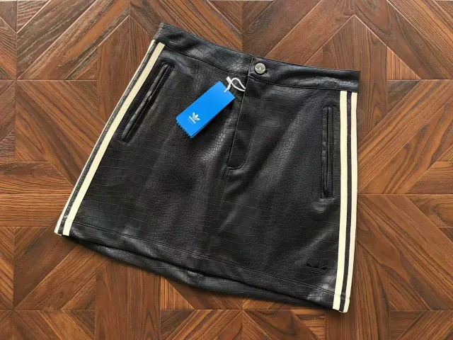 Adidas Jackets Croc-embossed three-stripe bomber jacket product detail image 8