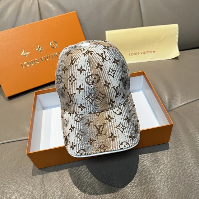 Louis Vuitton Hats Monogram Baseball Cap product detail image 33