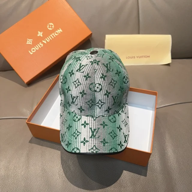 Louis Vuitton Hats Monogram Baseball Cap product detail image 34