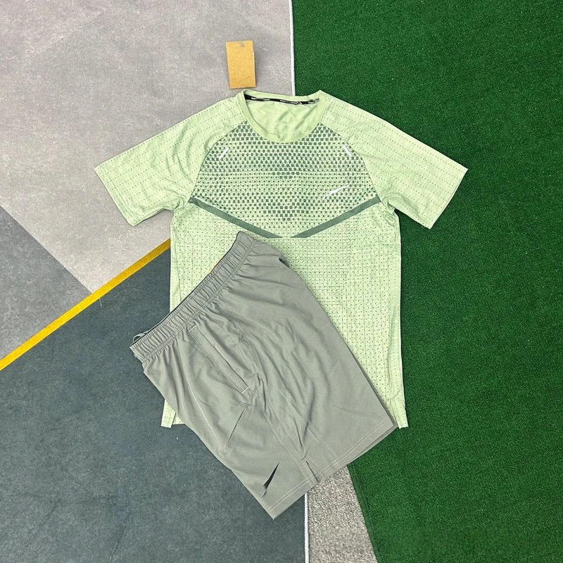 Nike Set Green + Gray