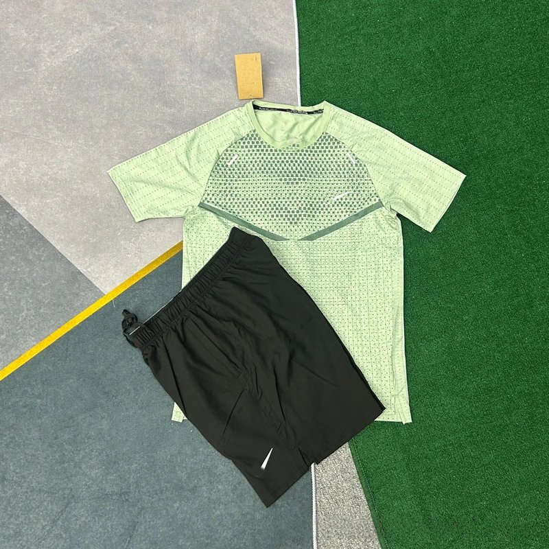 Nike Set Green + Black