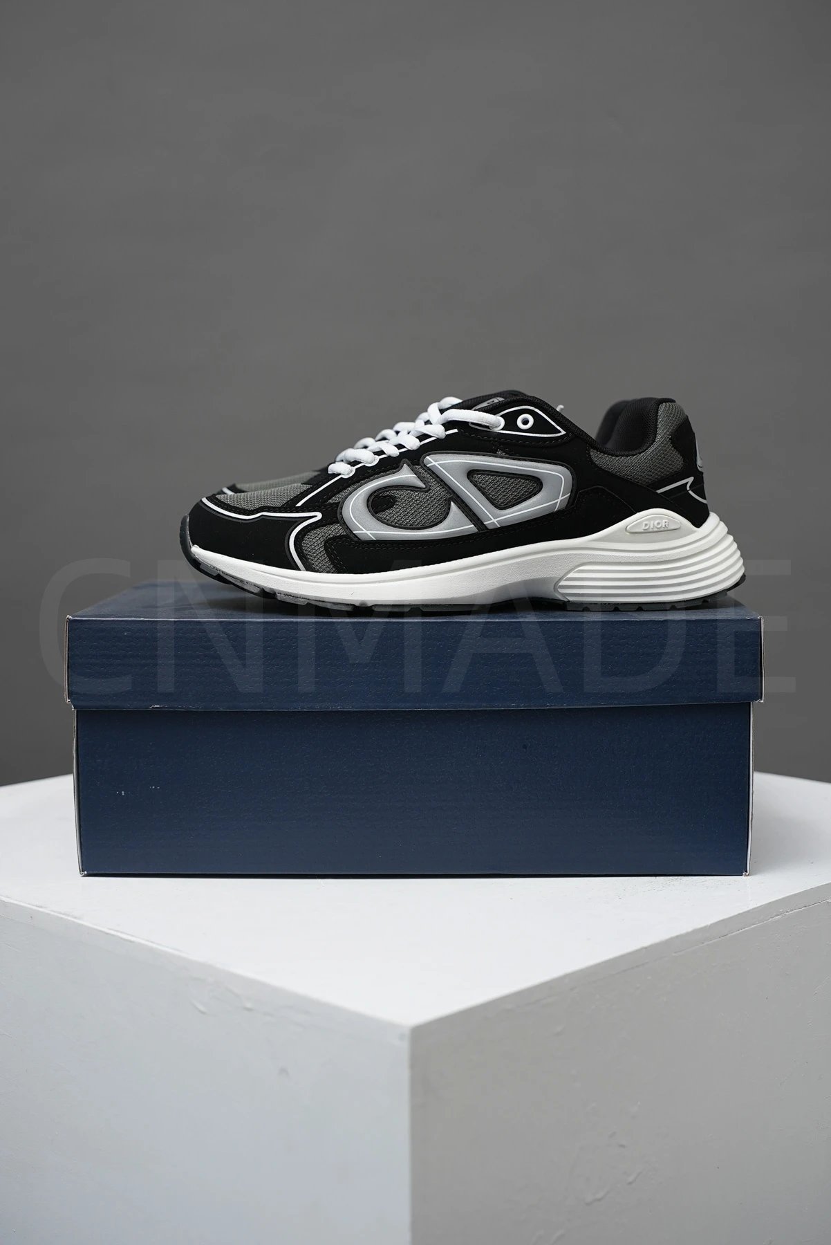 363SN279ZRD_H664 Black Green