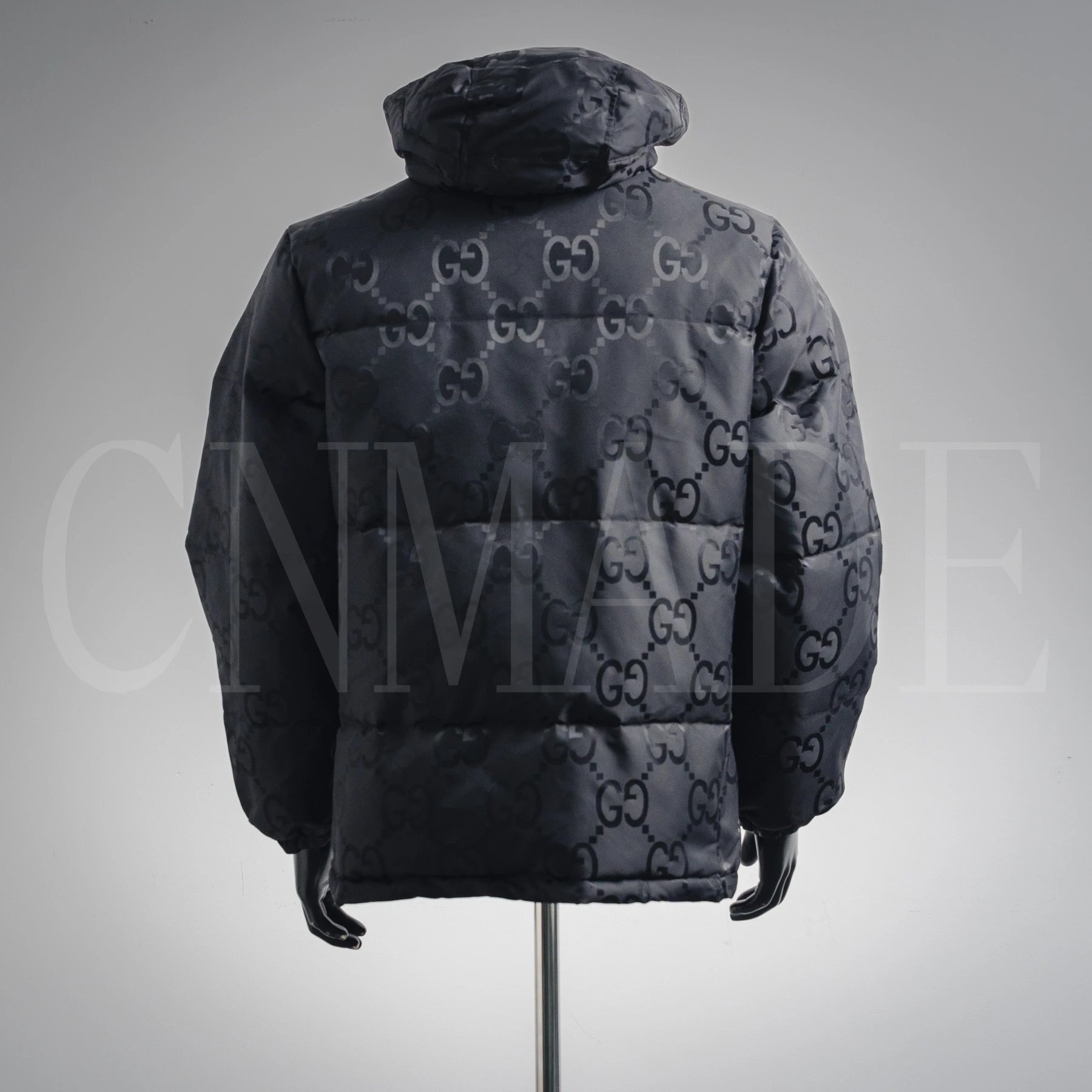 古牌GG字母暗纹提花羽绒服 2